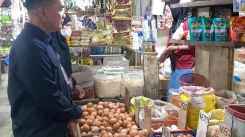 BULOG Sidak Pasar di Sumut Jelang Ramadhan dan Idulfitri 2026, Pastikan Stok Beras dan Minyakita Aman