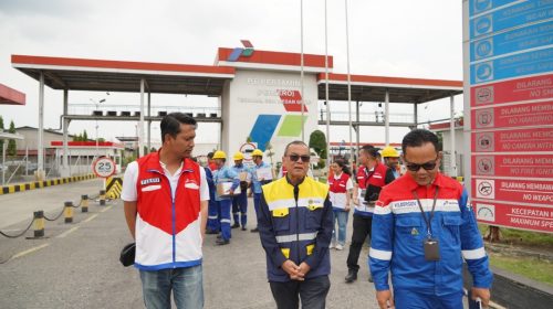 Stafsus ESDM Tinjau SPBU dan Fuel Terminal di Medan, Pastikan Kesiapan Energi Arus Balik Lebaran