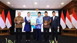 OJK, BEI, dan KSEI Tuntaskan Reformasi Transparansi Pasar Modal, Dorong Daya Saing Global