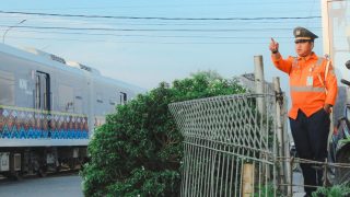 KAI Sumut Ingatkan Seluruh Kendaraan Wajib Dahulukan Kereta Api di Perlintasan Sebidang