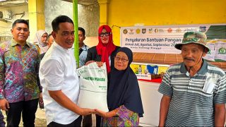 Bulog Sumut Launching Bantuan Pangan Beras di Tebing Tinggi, 1,73 Juta PBP Dapat 30 Kg