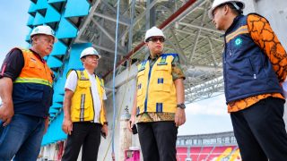 Kadis Perkim Jhon Ester Lase Dampingi Rico Waas Tinjau Penyelesaian Stadion Teladan