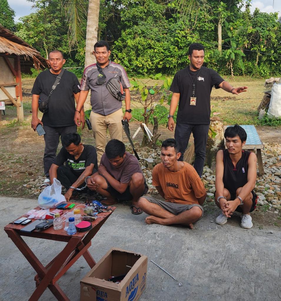 Lama Jadi Target Oprasi Abdi Bangun Bandar Besar Narkoba Akhirnya Diringkus Bersama Tiga Orang Pemakai.