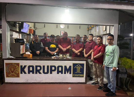 Lakukan Deteksi Dini,  Kalapas Binjai Pimpin Razia Kamar Hunian Warga Binaan