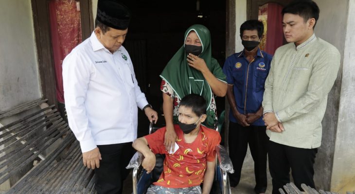Di Bawah Kaki Gunung Leuser, Sang Pejuang Duafa Bantu Penyandang Disabilitas