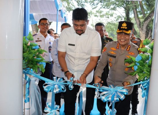 Kolaborasi Medan Berkah, Kombes Teddy Jhon Sahala Marbun Ikuti Launching Gedung CC Room ITS