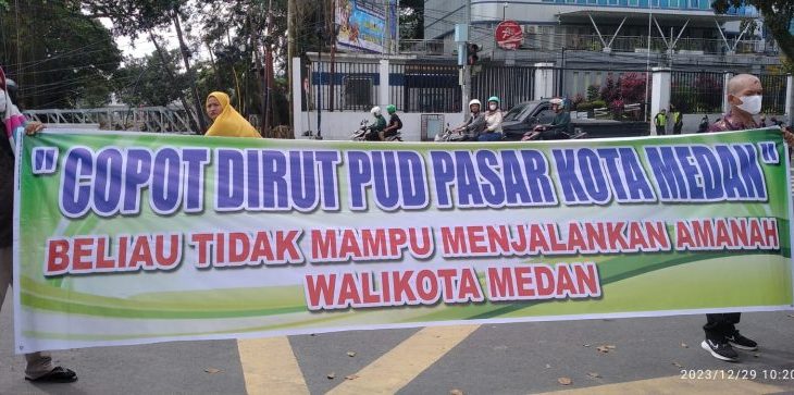 Pegawai PUD Pasar Medan Desak Bobby Copot Dirut Suwarno Beli Rumah 2 Unit di Komplek