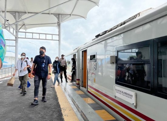 Mulai 1 Januari 2024, PT KAI Divre I SU Kembali Operasikan KA Datuk Belambangan