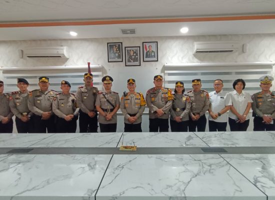 Kapolrestabes Medan Pimpin Upacara Penyerahan Jabatan Kabag Ops