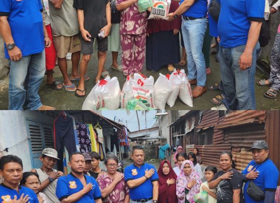 Tebar Manfaat kepada Warga di Jumat Barokah, Ketua Pewarta Berbagi Sembako ke Kaum Duafa