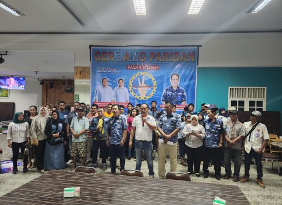 GERBANG PARIBAN Pasar Medan Deklarasi Prabowo-Gibran Jadi Presiden dan Wakil Presiden