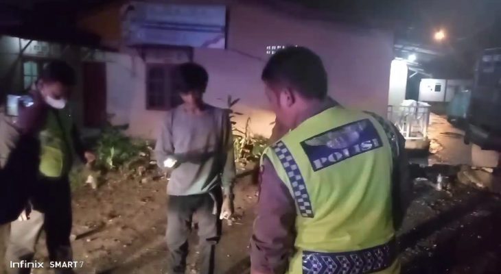 Cegah Tindak Kejahatan, Kapolsek Medan Baru Pimpin Patroli Malam di Kelurahan Sari Rejo