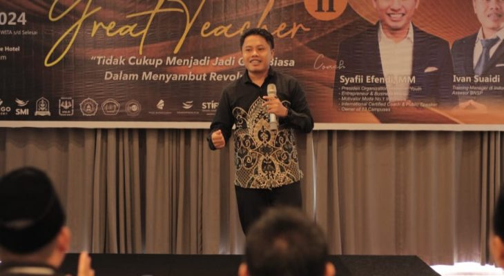 Membongkar Rahasia Menjadi Guru Unggul di Era Revolusi 5.0, Ivan Suaidi : Teknologi Memberikan Peluang Besar untuk Meningkatkan Kualitas Pendidikan