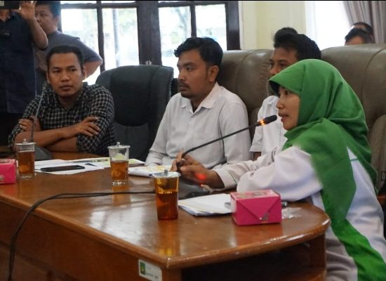 DPRD Kabupaten Langkat RDP dengan Aliansi Guru Honorer PPPK
