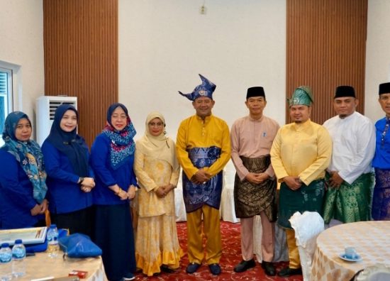 Akbid Langkat Terima 4 Kategori Penghargaan SMPI