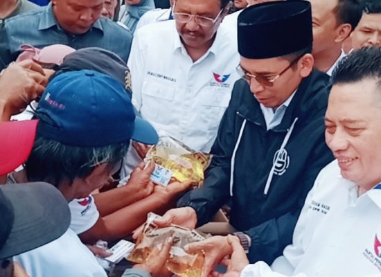 TPN Merumput Pasar Murah Ganjar-Mahfud di Aksara Park Medan, TGB : Bangkitkan Daya Beli Masyarakat