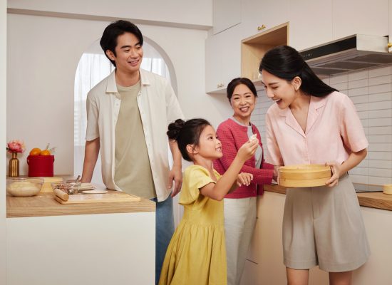 Sambut Tahun Naga Kayu dengan Penuh Optimisme, UNIQLO Hadirkan Koleksi LifeWear dan Berbagai Penawaran Menarik
