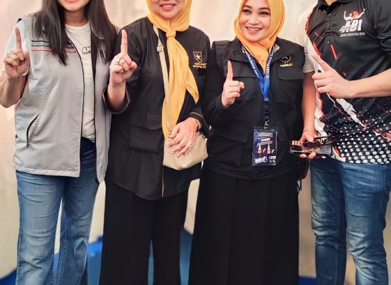 Caleg Partai Ummat Dapil 5 DPRD Kota Medan Agus Wina Maya Bantu Tim Medis Di Kampanye Akbar Anies Deli Serdang