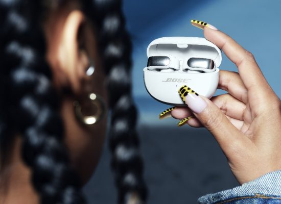 Alert Akan Perkembangan Tren dan Gaya Hidup, Bose Segera Menjawab Kebutuhan Masyarakat Terhadap Produk Open Earbuds yang Mumpuni