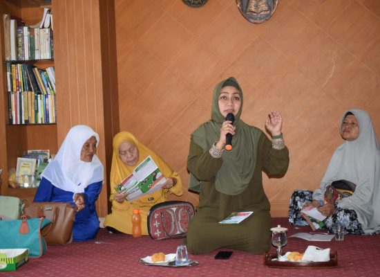 Caleg PKB Dapil 3 Kota Medan Lailatul Badri, Silaturahmi & Sosialisasi Pencoblosan Pemilu kepada Kaum Ibu Pengajian