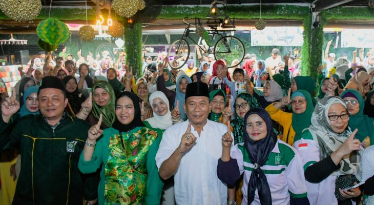 Silaturahmi dan Temu Ramah Caleg DPRD Kota Medan Afrida Ginting SH Bersama Ashari Tambunan Masyarakat dan Sosialisasi Cara Memilih di Pesta Demokrasi 14 Febuari 2024