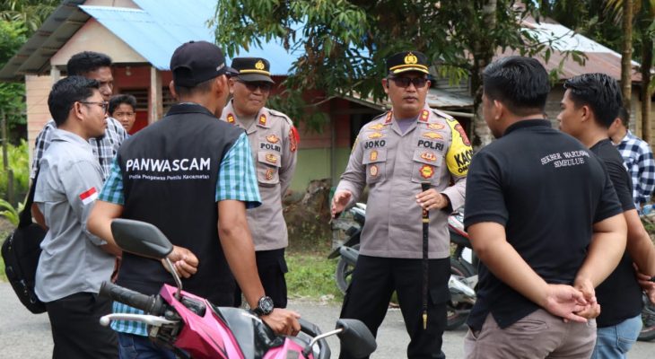 Kapolres Simeulue Memantau Pemungutan Suara Ulang di Desa Suka Karya, Teluk Dalam dan Salang