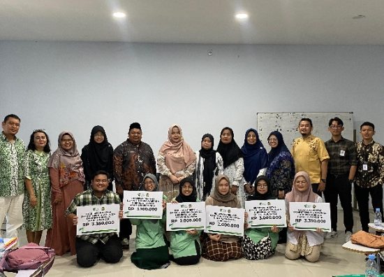 Dompet Dhuafa Waspada Serah Terima Beasiswa Prestasi Mahasiswa FKG USU