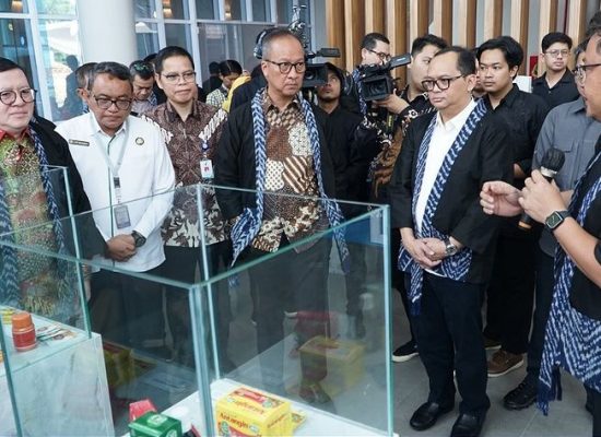 Menteri Perindustrian Resmikan House OF WELLNESS Balai Besar Standardisasi dan Pelayanan Jasa Industri Kimia, Farmasi, dan Kemasan (BBSPJIKFK)