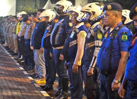 Guna Memasuki Masa Tenang Pemilu 2024, Personil Dishub Medan Mengikuti Apel Siaga Dalam Rangka Penertiban Alat Peraga Kampanye (APK) di Kota Medan