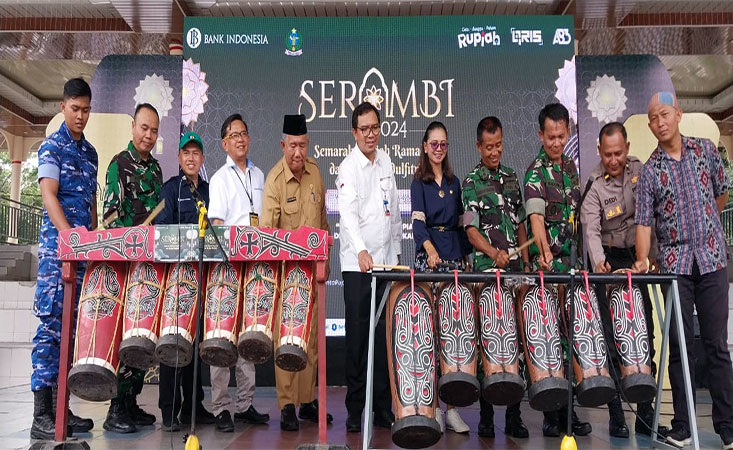 BI Sibolga Buka Layanan Penukaran Uang Pecahan Baru dan Pasar Murah