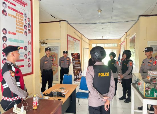 Personel Polwan Polres Simeulue Lakukan Patroli Pasca Tahap Rapat Pleno Rekapitulasi Pemilu 2024