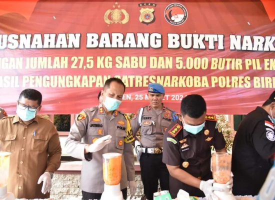 Polres Bireuen Bersama Forkopimda Musnahkan 27,5 Kg Sabu dan 5000 Butir Ekstasi