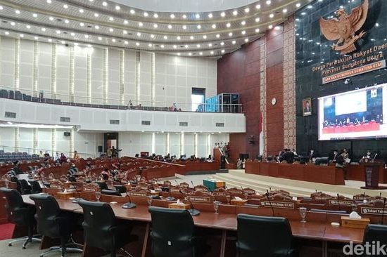 100 Caleg Lolos ke DPRD Sumut Periode 2024-2029