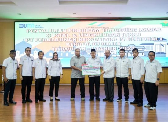 PalmCo Regional 1 Serahkan Bantuan Tanggung Jawab Sosial Perusahaan Triwulan I Tahun 2024 Sebesar Rp1,1 Milyar untuk 87 Objek Bantuan