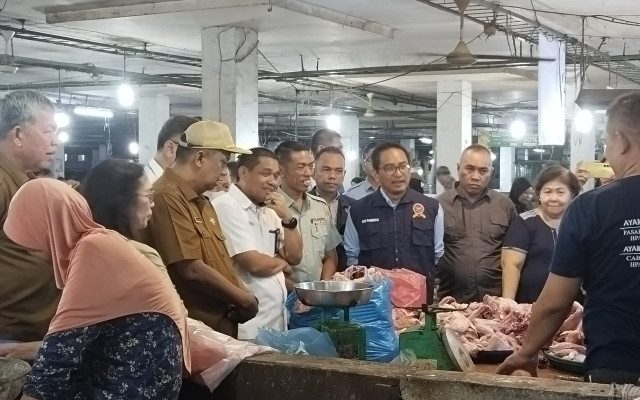 KPPU Kanwil l Monitoring Harga Pangan Jelang Idul Fitri di Pasar Petisah Medan
