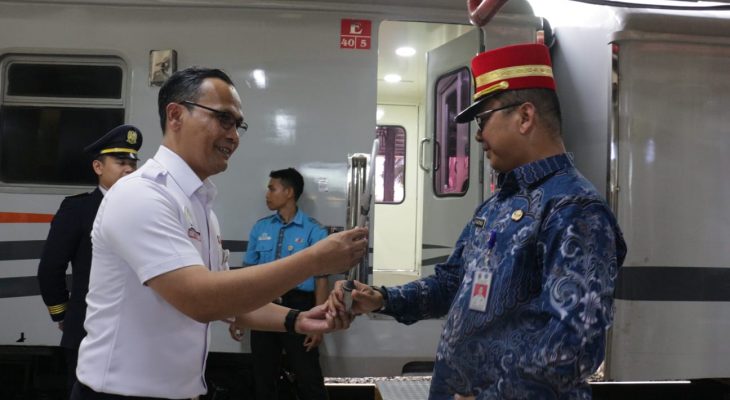Program Mudik Gratis PLN, Kadishub Sumut Lepas 120 Pemudik Naik Kereta Api