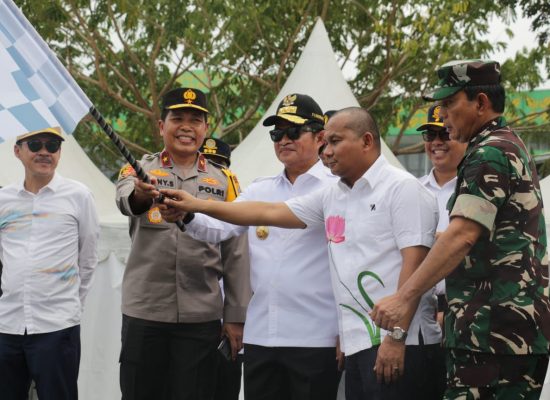 Bersama Forkopimda, Pj Gubernur Sumut Lepas 2.500 Peserta Mudik Gratis Lebaran 2024