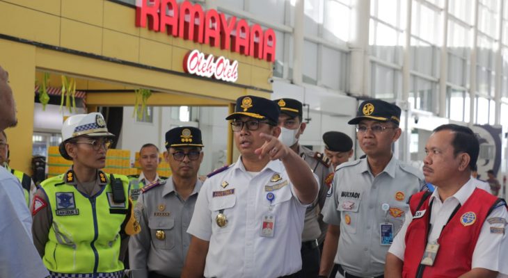 Dishub Sumut Bersama Ditlantas Polda Sumut dan Instansi Terkait Tinjau Kesiapan Arus Mudik di Stasiun Kereta Api dan Bandara