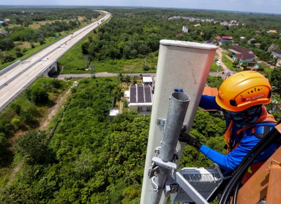Libur Ramadan dan Lebaran 2024 Jaringan XL Axiata Aman Terkendali  Kenaikan Trafik Tertinggi di Sumatera Capai 28%