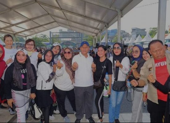 Walikota Dan Ratusan Warga Tanjungbalai Memeriahkan Kegiatan Senam Pagi Bersama Perwakilan Bank Indonesia Cabang Pematang Siantar