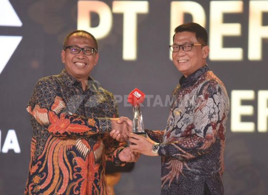 Sukses Perluas Akses Energi, Pertamina Raih Tiga Penghargaan CNN Indonesia Awards 2024