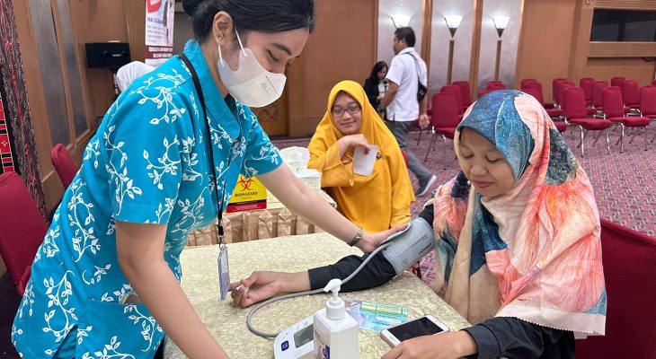 Peduli Kesehatan Masyarakat, Indosat Sumatra Kolaborasi dengan PMI Selenggarakan Donor Darah di 3 Kota