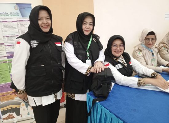 T. Nazlah Chairani, Ketua Al Hidayah Medan : PHD Diberi Amanah Melayani Jamaah, Harus Saling Bantu dan Kompak