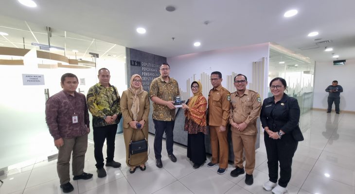 dr Susanti Konsultasikan Layanan Unggulan Stroke dan Jantung RSUD dr Djasamen Saragih ke Bappenas