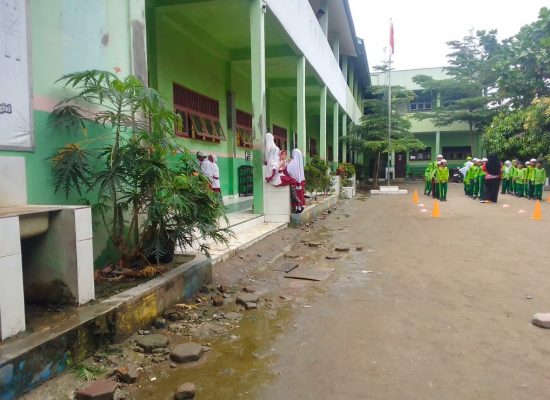 Diduga Korupsi Dana Bos Kepala Sekolah IT Prima Mandiri Alergi Wartawan