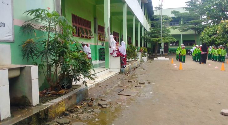 Diduga Korupsi Dana Bos Kepala Sekolah IT Prima Mandiri Alergi Wartawan