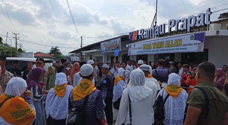 KAI Divre I Sumut Kembali Layani Rombongan Jemaah Haji Kabupaten Labuhanbatu dengan Kereta Api