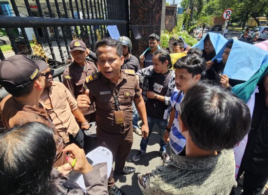 Masyarakat Antikriminalisasi Minta Kejaksaan Negeri Labuhanbatu Selatan (Labusel) Bebaskan Andi Syahputra Nasution Cs