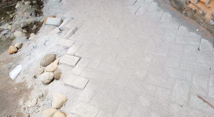 Pemasangan Paving Blok Desa Rantau Panjang Terkesan Asal Jadi, Kinerja Kadis Perkim Dipertanyakan