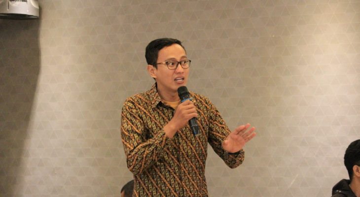 Jelang Rilis Data Inflasi AS, Rupiah Dan IHSG Ditransaksikan Melemah